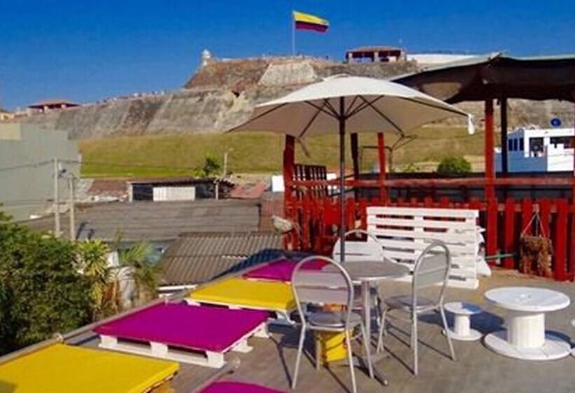 Hostel Mirador Del Castillo