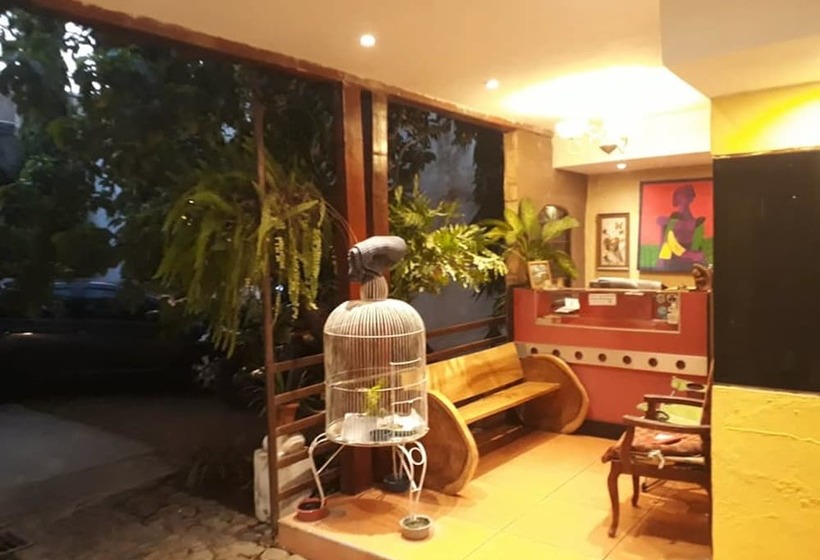 تختخواب و صبحانه Caleta