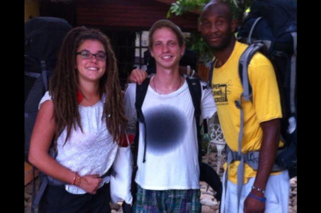 تختخواب و صبحانه Caleta