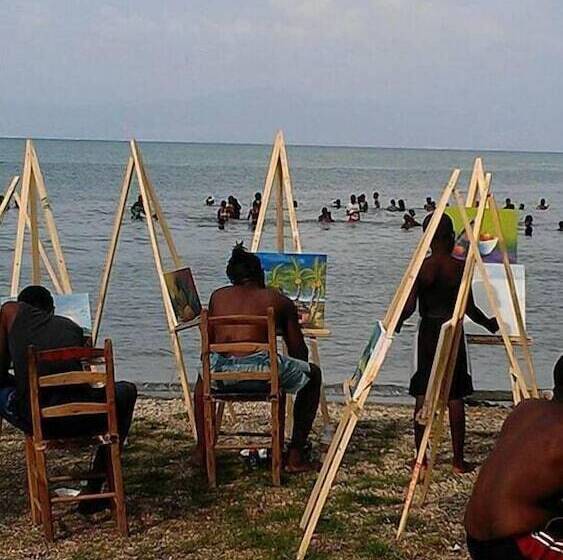 تختخواب و صبحانه Evasion