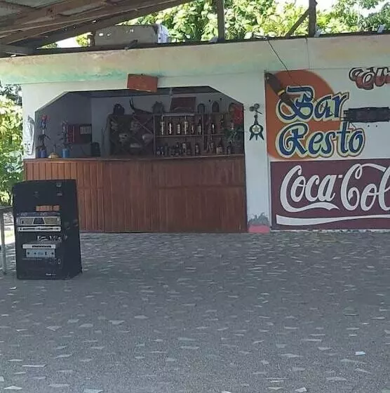 تختخواب و صبحانه Evasion