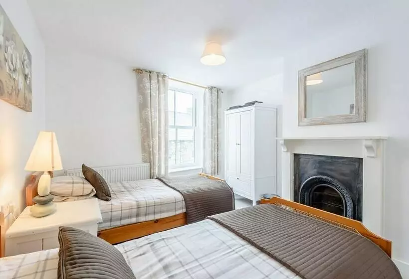 Delfryn Cottage