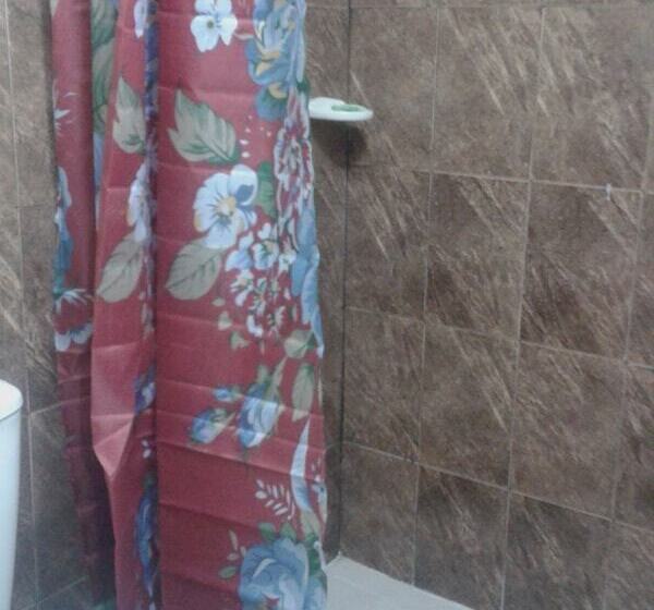 مسافرخانه Posada Lia