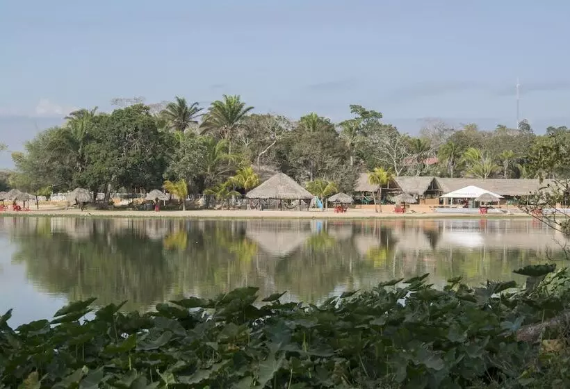 هتل Eco Resort Colpa Caranda