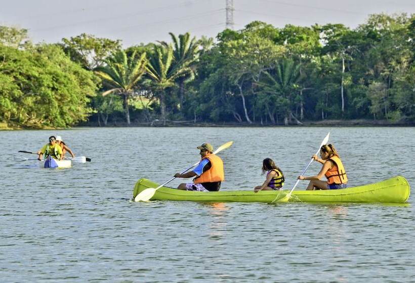 هتل Eco Resort Colpa Caranda