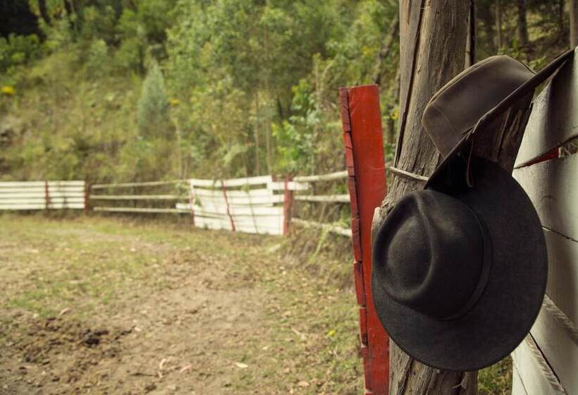 ホテル Estancia De La Campiña