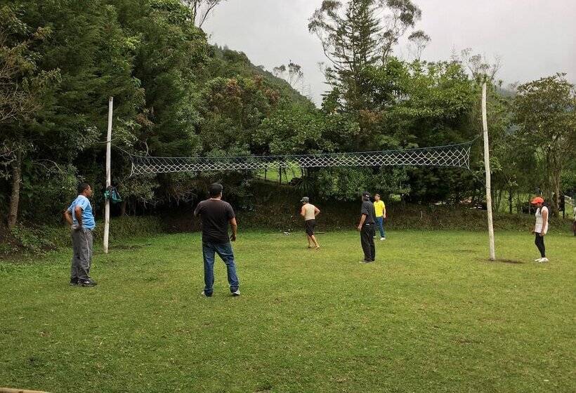 ホテル Estancia De La Campiña