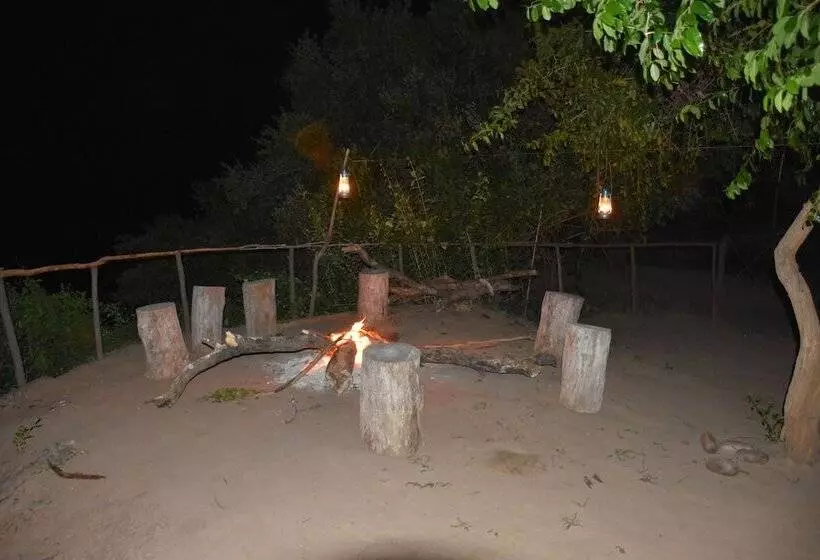ホテル Kituri Selous Camps