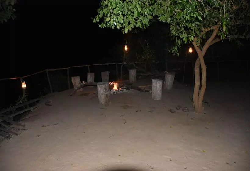 ホテル Kituri Selous Camps