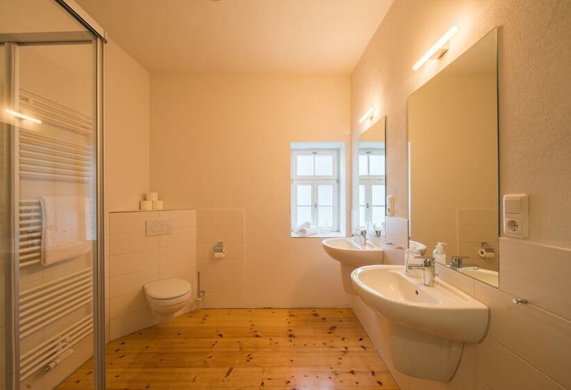 Отель Kloster Volkenroda