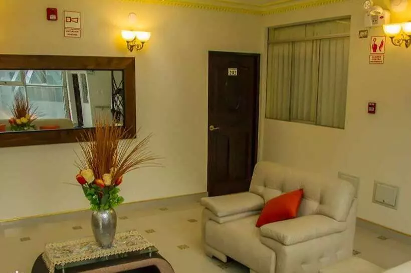 هتل Korimarka Suite