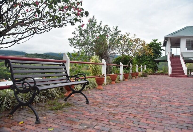 Hotel Montserrat Plaza