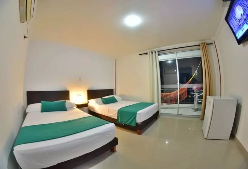 ホテル Montserrat Plaza