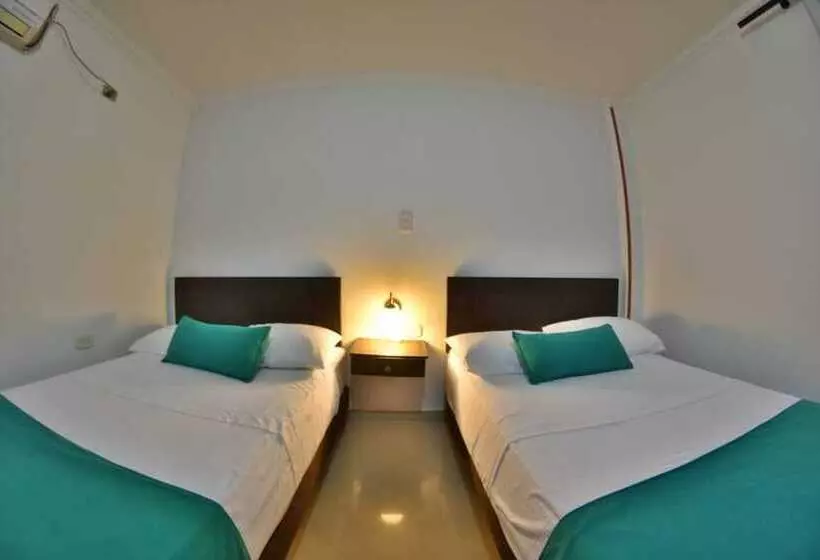 ホテル Montserrat Plaza