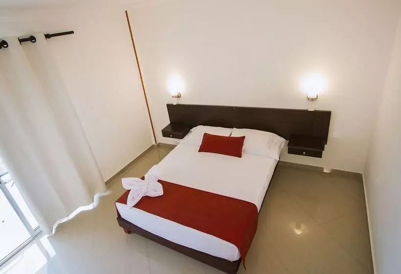 ホテル Montserrat Plaza