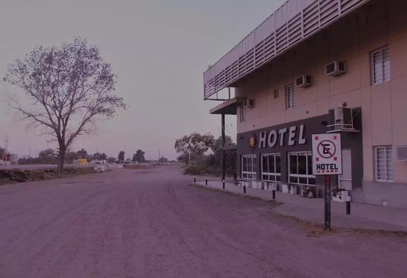 Hotelli Vista Del Sol B&b