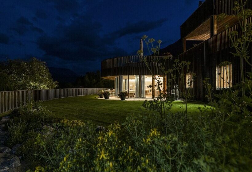 In Lain Hotel Cadonau