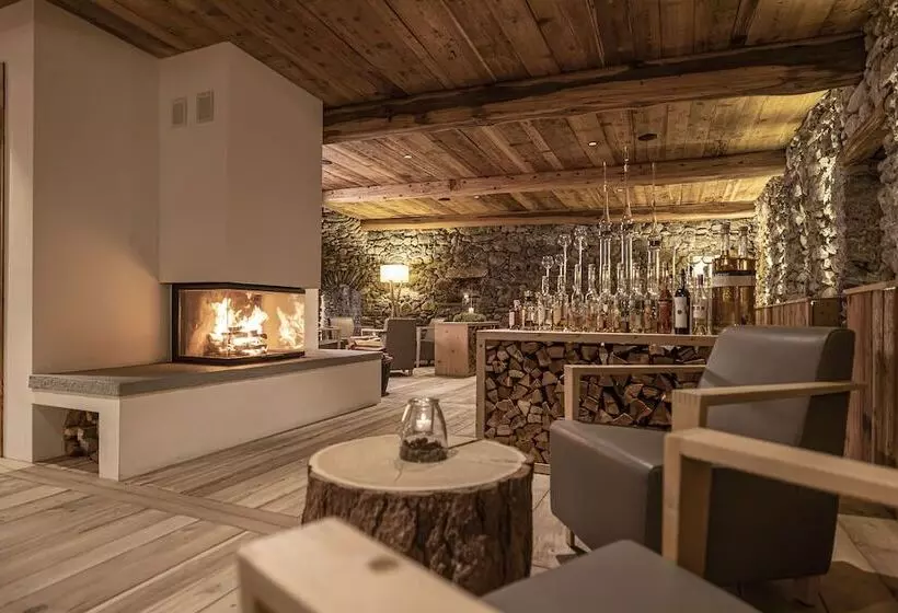 In Lain Hotel Cadonau