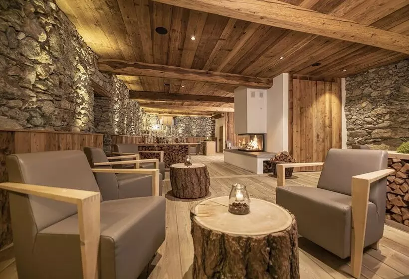 In Lain Hotel Cadonau