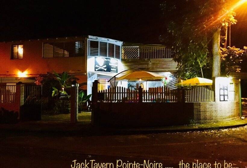 Jacktavern Hostel