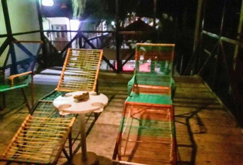 Pension Puerta Del Sol