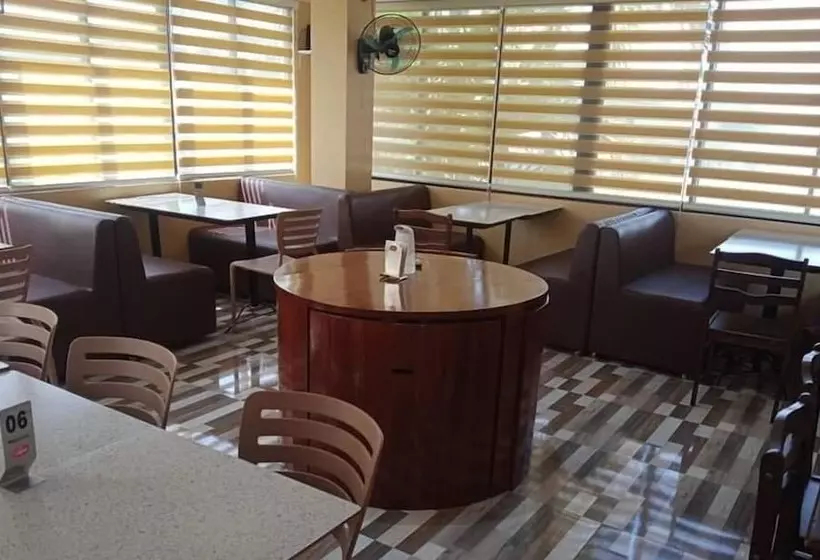 Majatalo Tops Lodging House