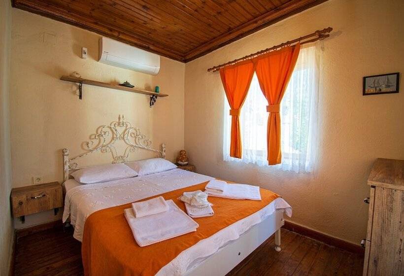 Sığacık Evo Pansiyon & Restoran