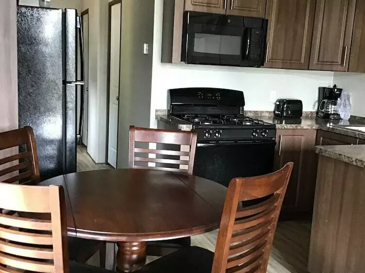 Woodland Lake Rv Resort