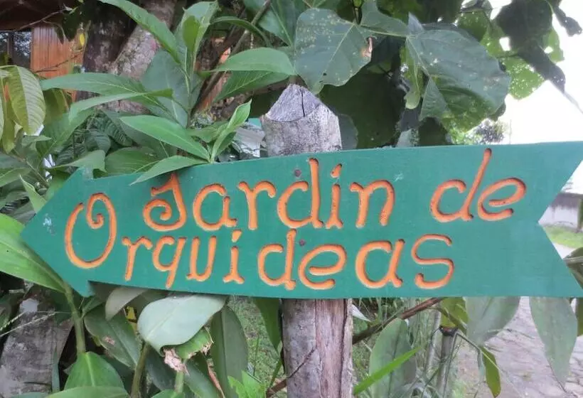 تختخواب و صبحانه Cabañas Armonía Y Jardín De Orquideas