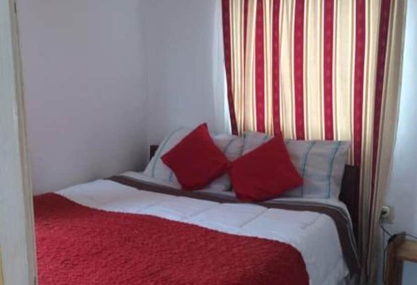 Bed & Breakfast Hospedaje Entre Rokas