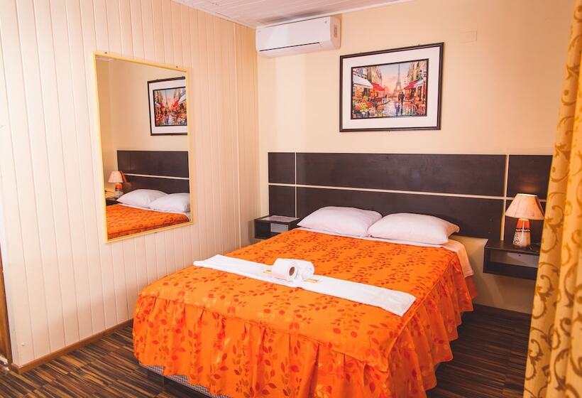 Bed & Breakfast Hospedaje Open House