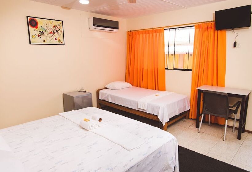 Bed & Breakfast Hospedaje Open House