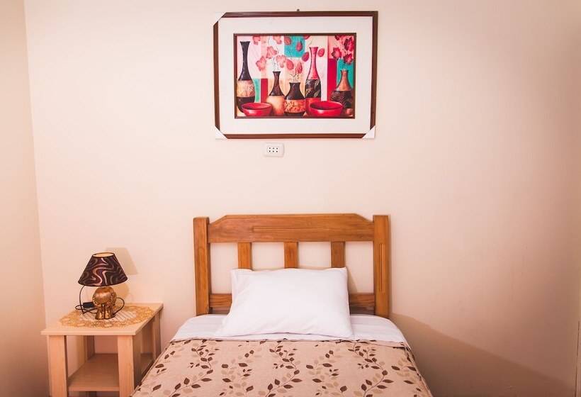 Bed & Breakfast Hospedaje Open House