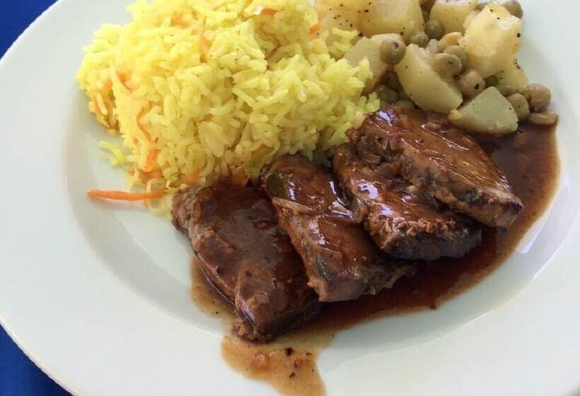 تختخواب و صبحانه Ungoofaaru Inn