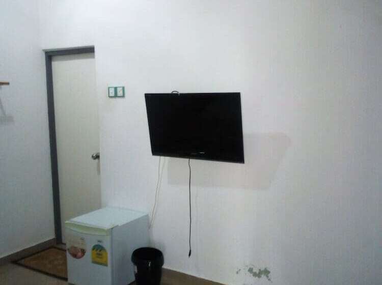 تختخواب و صبحانه Ungoofaaru Inn