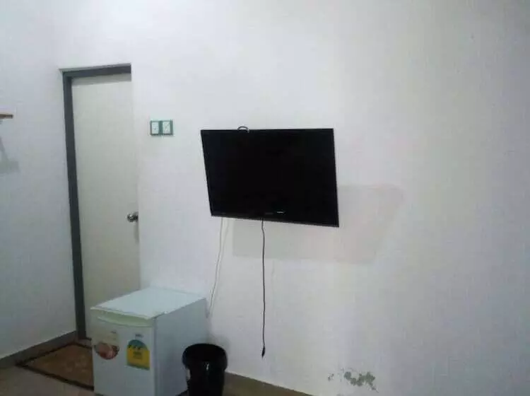 تختخواب و صبحانه Ungoofaaru Inn