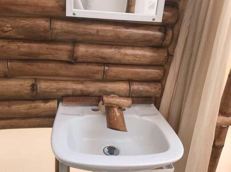 Eco Hotel Jadan Chechen