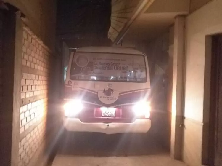 Hostal Costa De Marfil