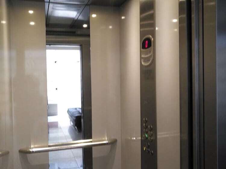 Hostal Costa De Marfil