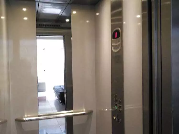 Hostal Costa De Marfil