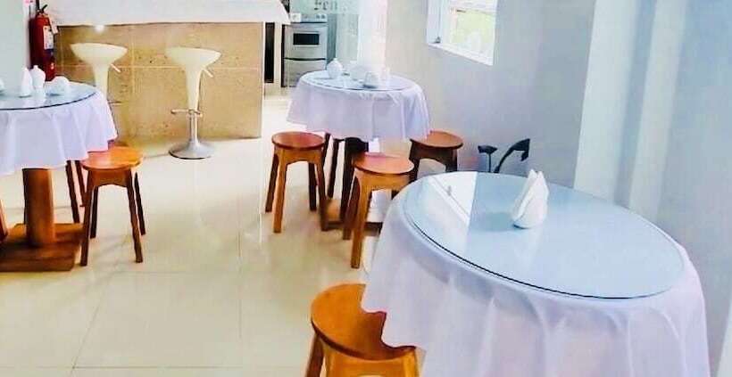 مسافرخانه Fenix