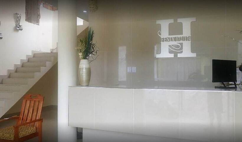 مسافرخانه Fenix