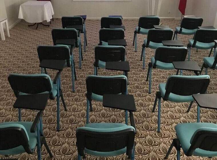 בית מלון כפרי Ab ı Hayat Thermal