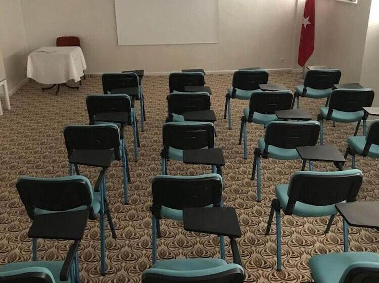 בית מלון כפרי Ab ı Hayat Thermal