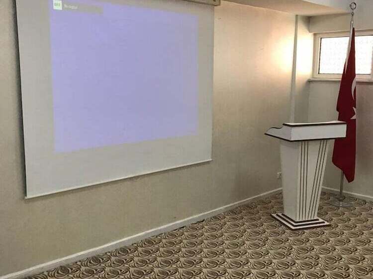 בית מלון כפרי Ab ı Hayat Thermal