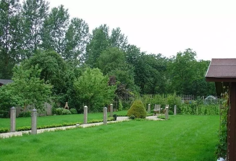 Hotelli B2b Flats Ternat