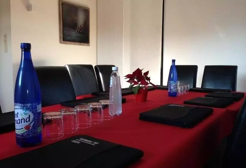 Hotelli B2b Flats Ternat