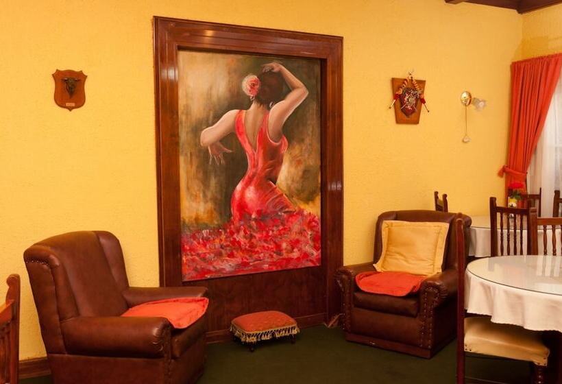 בית מלון כפרי El Escorial