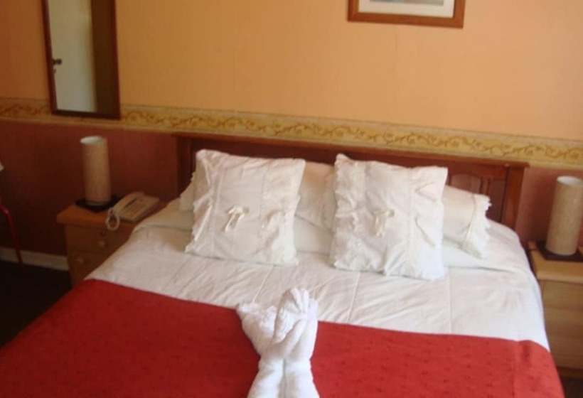 בית מלון כפרי El Escorial