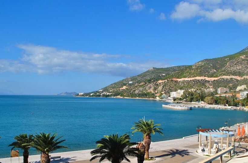 Grand Hotel Loutraki